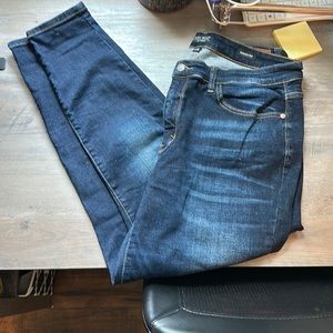Judy Blue skinny jeans
